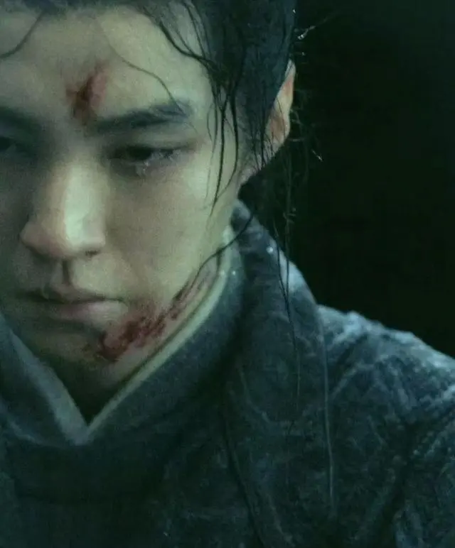 王俊凯饰演20岁狄仁杰，《狄仁杰之三尸九虫》释出首批剧照 | 细节速览