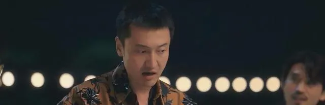 《低智商犯罪》演员阵容曝光：王传君雷佳音出演，北电院长扈强客串齐振兴 | 细节速览